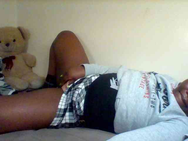 Sexxy-slim-honey webcam