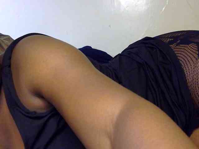 Sexxy-slim-honey
