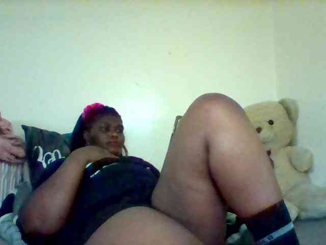 Sexxy-slim-honey webcam