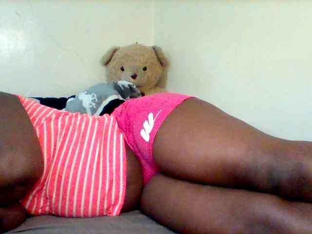 Sexxy-slim-honey webcam