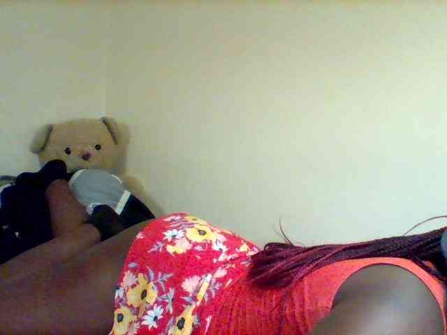 Sexxy-slim-honey webcam