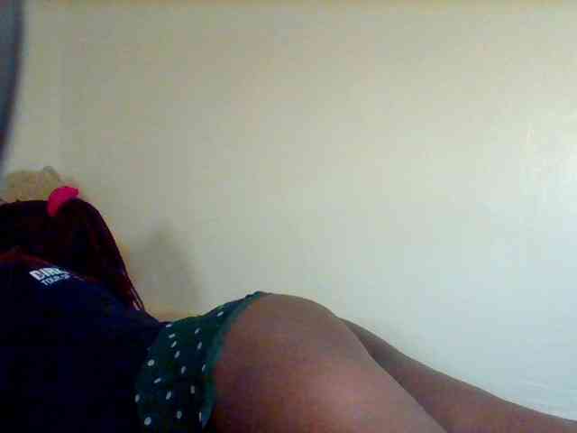 Sexxy-slim-honey webcam