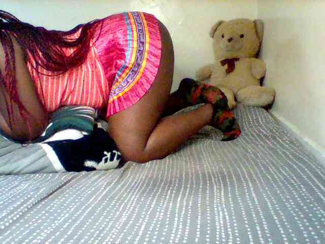 Sexxy-slim-honey webcam