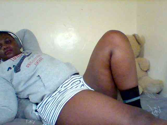 Sexxy-slim-honey webcam