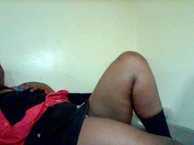 Sexxy-slim-honey webcam