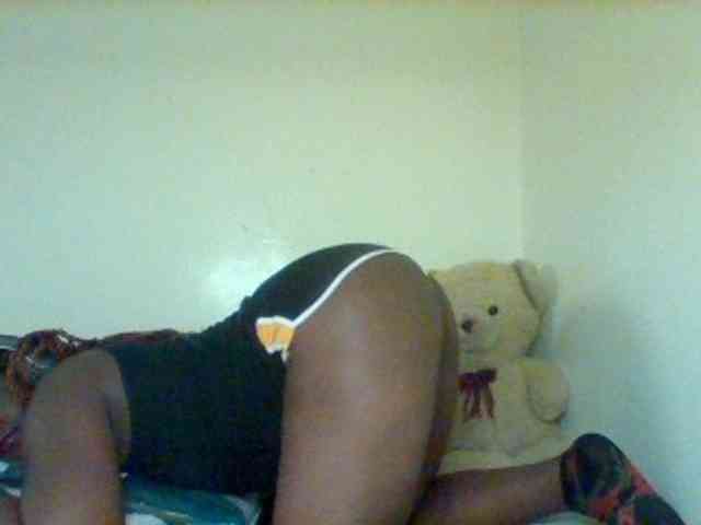 Sexxy-slim-honey