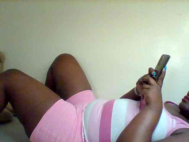 Sexxy-slim-honey webcam