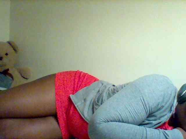 Sexxy-slim-honey webcam