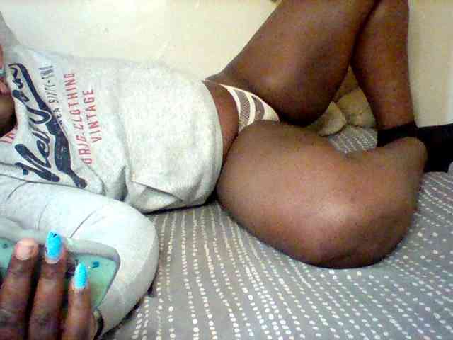 Sexxy-slim-honey webcam