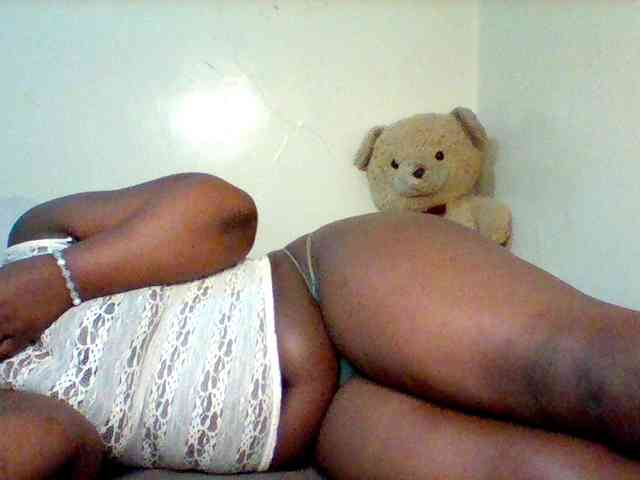 Sexxy-slim-honey webcam