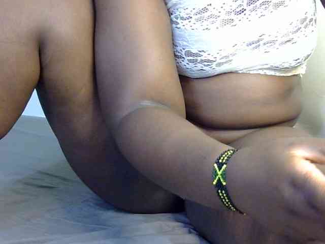 Sexxy-slim-honey webcam
