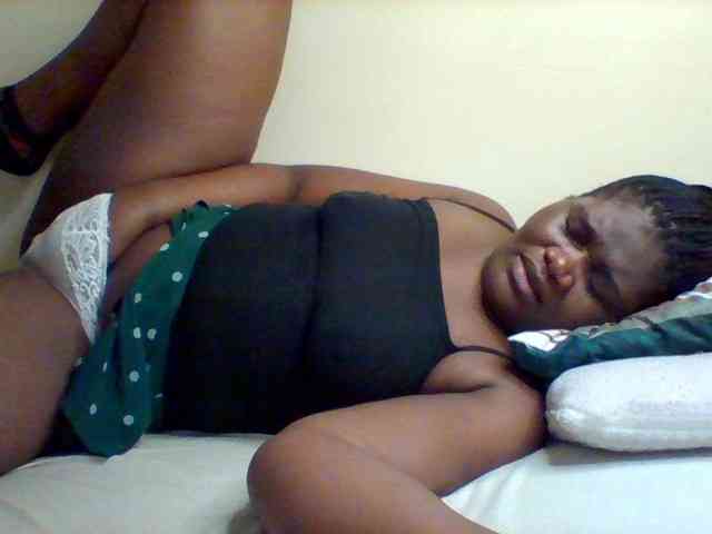 Sexxy-slim-honey webcam