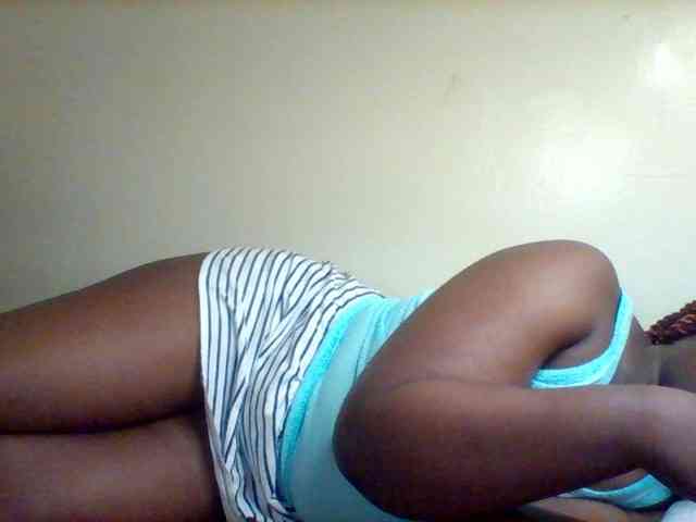 Sexxy-slim-honey webcam