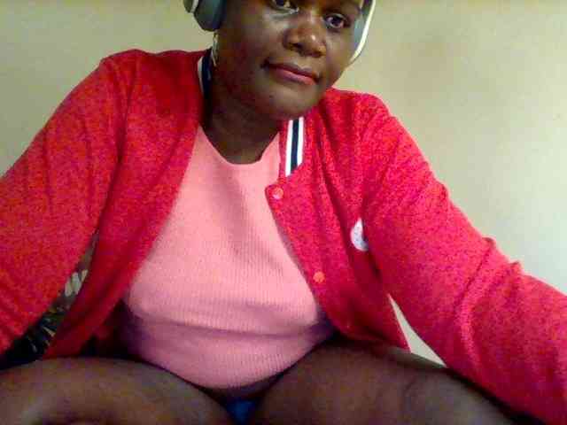 Sexxy-slim-honey webcam