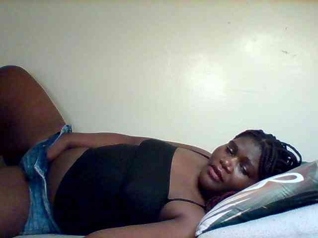 Sexxy-slim-honey webcam