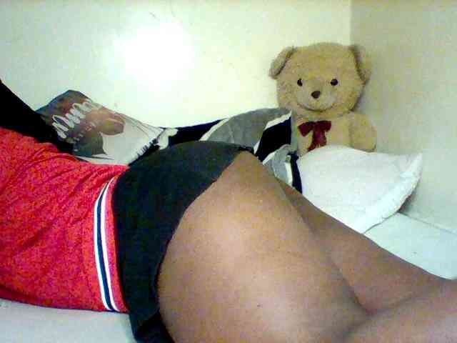 Sexxy-slim-honey webcam