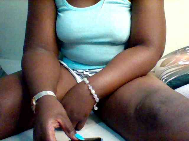 Sexxy-slim-honey webcam