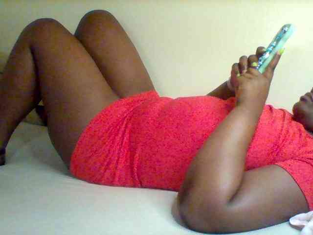 Sexxy-slim-honey webcam