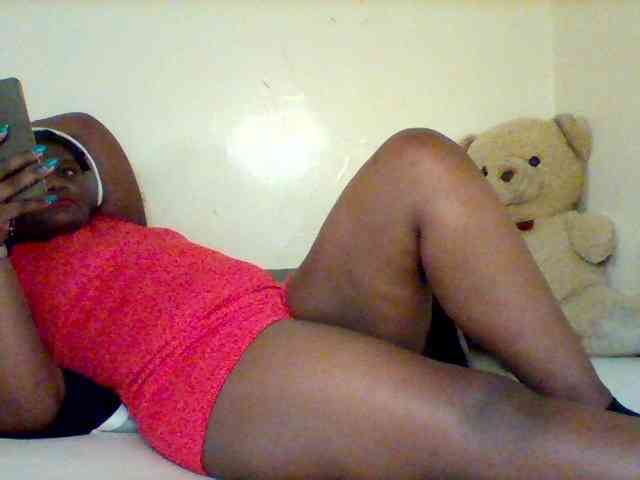 Sexxy-slim-honey webcam