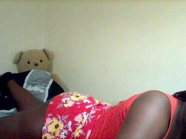 Sexxy-slim-honey webcam