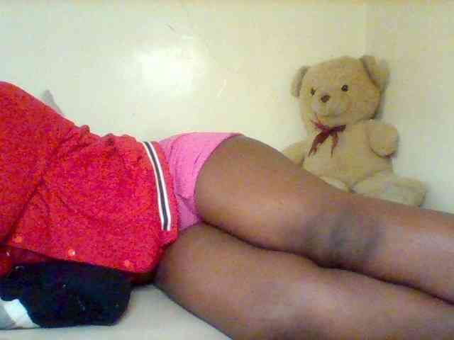 Sexxy-slim-honey webcam