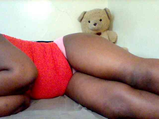 Sexxy-slim-honey webcam