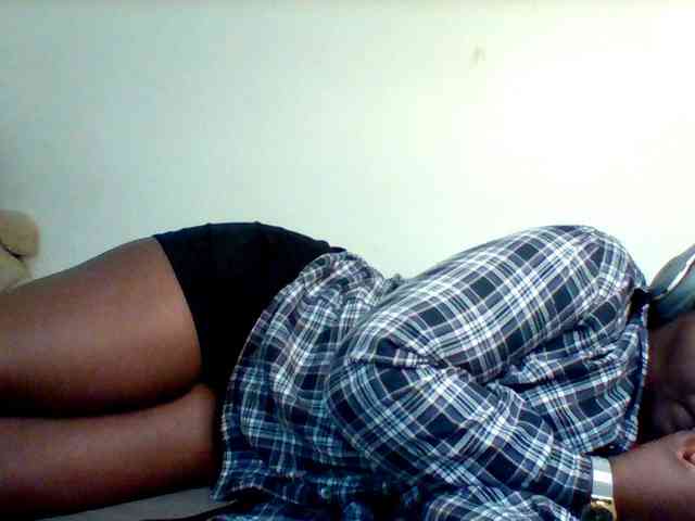 Sexxy-slim-honey webcam