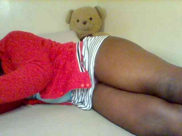 Sexxy-slim-honey webcam