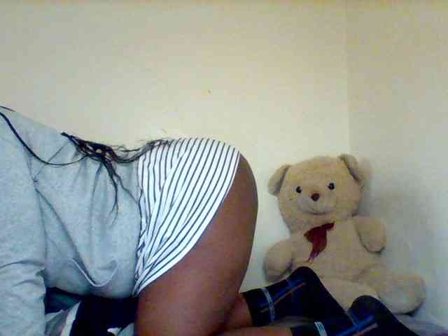 Sexxy-slim-honey