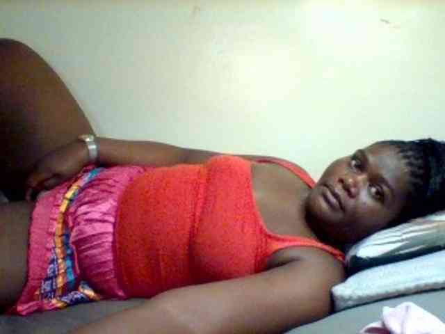 Sexxy-slim-honey webcam