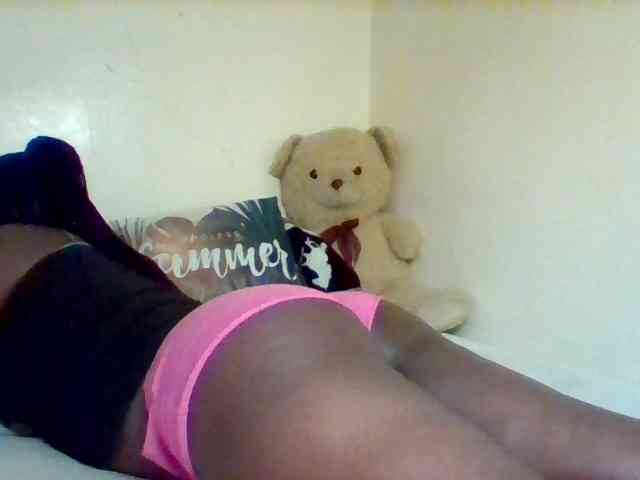 Sexxy-slim-honey webcam