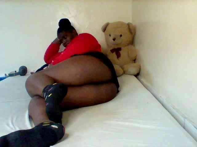 Sexxy-slim-honey webcam