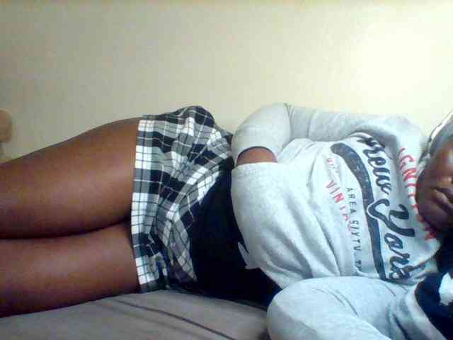 Sexxy-slim-honey webcam