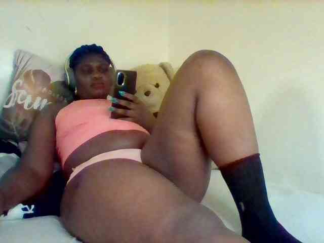 Sexxy-slim-honey webcam