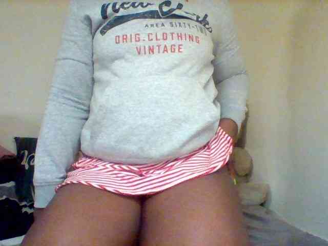 Sexxy-slim-honey webcam