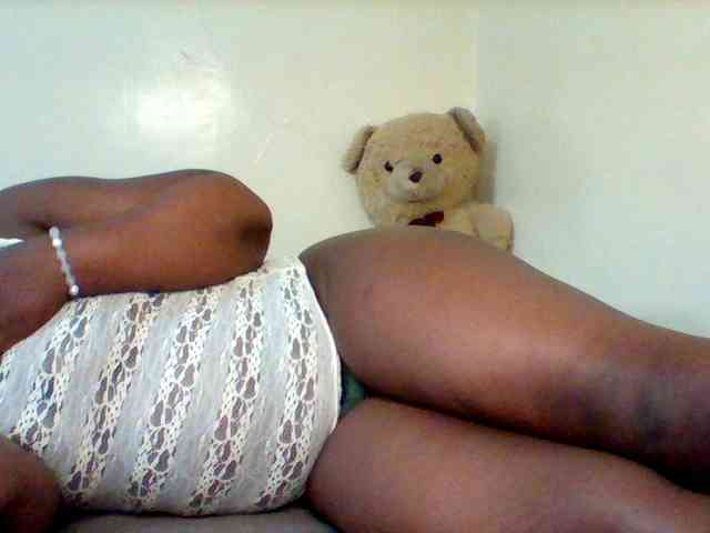 Sexxy-slim-honey