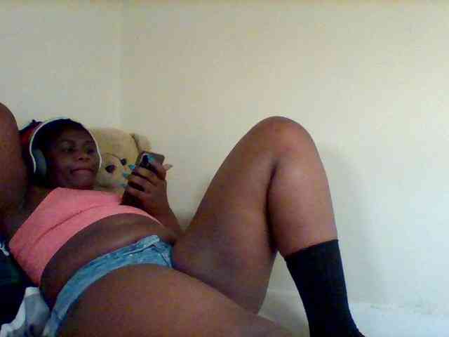 Sexxy-slim-honey webcam