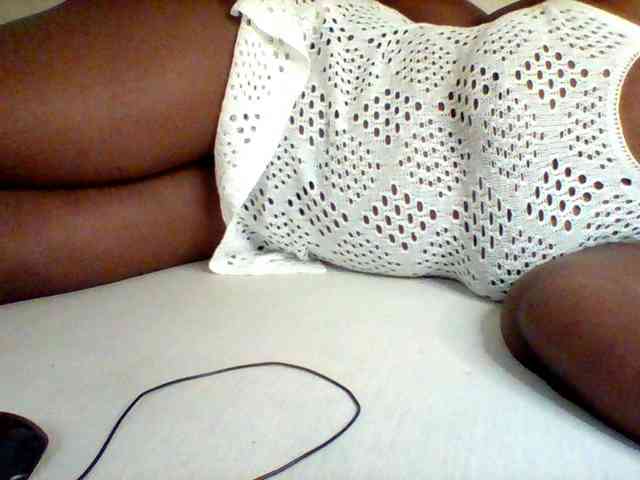 Sexxy-slim-honey webcam