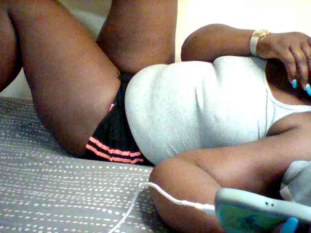 Sexxy-slim-honey webcam