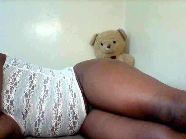 Sexxy-slim-honey