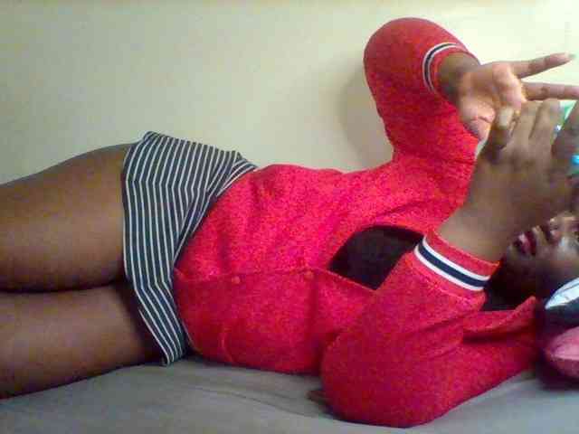 Sexxy-slim-honey webcam