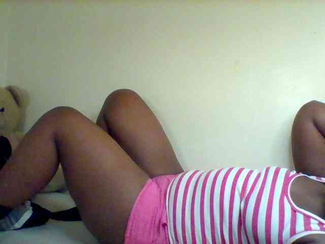 Sexxy-slim-honey webcam
