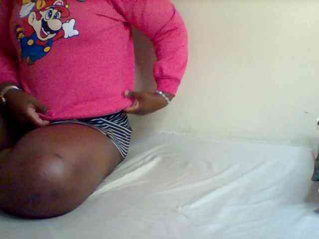 Sexxy-slim-honey webcam