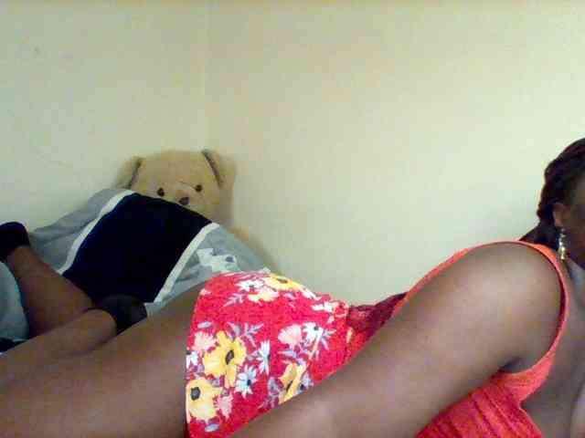 Sexxy-slim-honey webcam