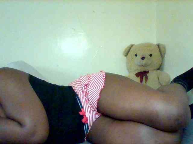Sexxy-slim-honey