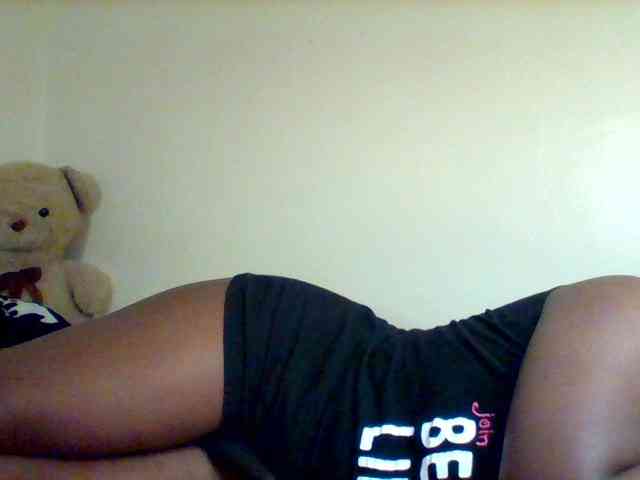 Sexxy-slim-honey webcam