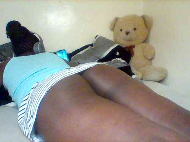 Sexxy-slim-honey webcam