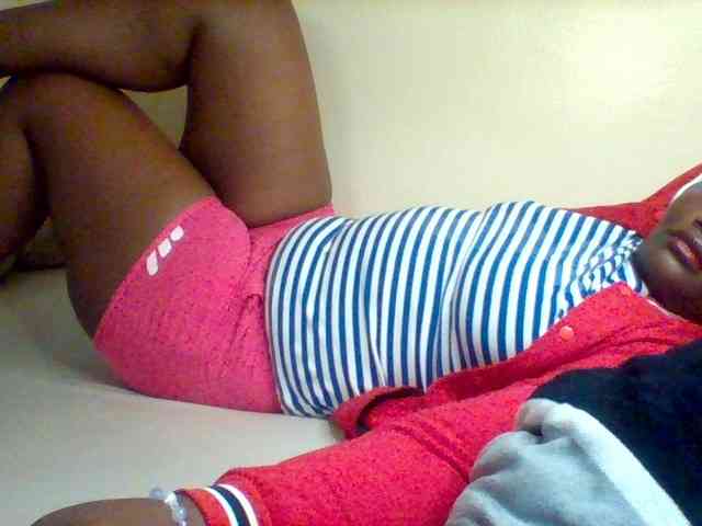 Sexxy-slim-honey webcam
