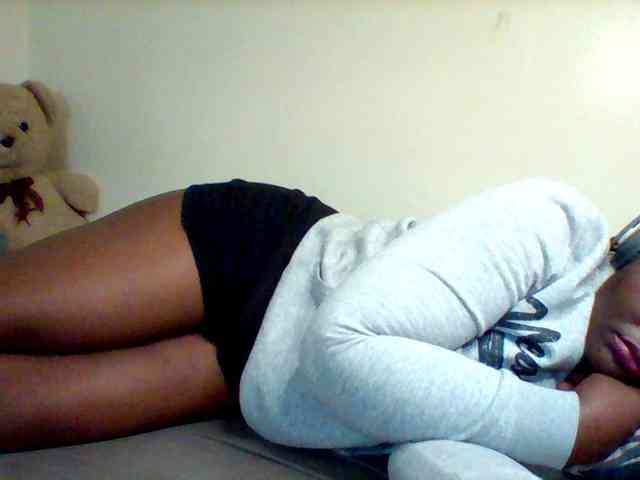 Sexxy-slim-honey webcam