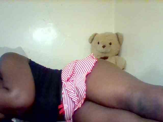 Sexxy-slim-honey webcam